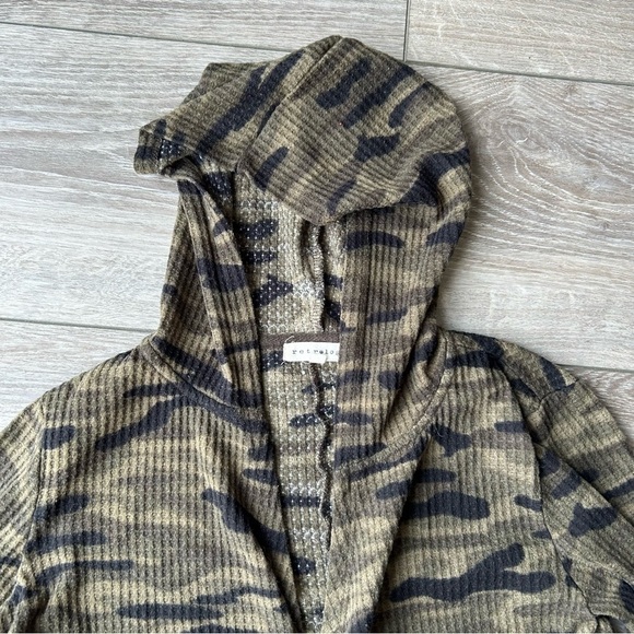 Retrology Camo Hooded Open  Front Cardigan - Picture 6 of 14